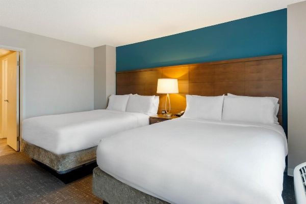 Staybridge Suites - Orlando Royale Parc Suites image 3